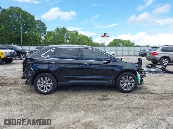 2020 Ford Edge Titanium z VIN 2FMPK4K90LBA55977, wystawiony jako IAAI lot #42257174 z przebiegiem 121 079 mil mil oraz . Historia ofert i sprzedaży dostępna na DreamBid. Obrazek 14.
