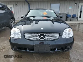 2000 Mercedes-Benz SLK 230 Kompressor with VIN WDBKK47F2YF154303, listed as a Copart auction lot 45880395 with Not provided miles and Non repairable. Bid and sale history available at DreamBid. Image 5.