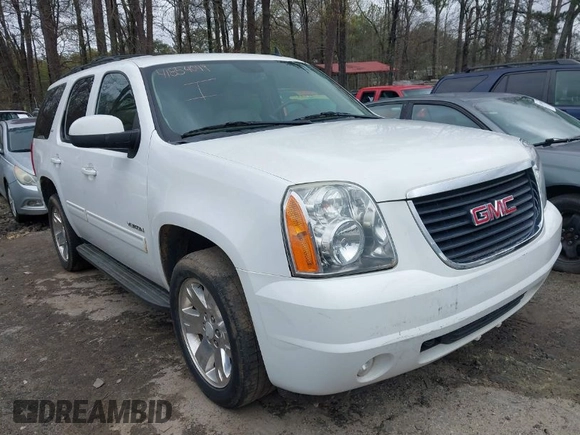 2013 GMC Yukon SLT with VIN 1GKS1CE00DR225296, listed as a IAAI auction lot 41854049 with 241,437 mi miles. Bid and sale history available at carsss.com. Image 1.