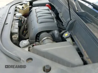 2009 Chevrolet Traverse LTZ z VIN 1GNER33D19S122533, wystawiony jako IAAI lot #42504693 z przebiegiem 173 284 mil mil oraz . Historia ofert i sprzedaży dostępna na DreamBid. Obrazek 12.