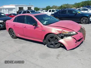 2006 Acura TL with VIN 19UUA66226A034293, listed as a IAAI auction lot 42032080 with 224,554 mi miles. Bid and sale history available at carsss.com. Image 1.