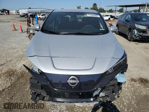 2025 Nissan LEAF SV Plus with VIN 1N4CZ1CV7SC561383, listed as a Copart auction lot 77488484 with 1,565 mi miles and Salvage Title. Bid and sale history available at carsss.com. Image 5.