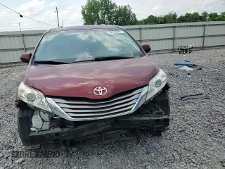 2017 Toyota Sienna XLE Auto Access Seat с VIN 5TDYZ3DC5HS893015, выставлен на аукционе Copart как лот 62248085 с пробегом 114 018 миль миль и Списание • Salvage title. История ставок и продаж доступна на DreamBid. Изображение 15.