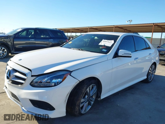 2014 Mercedes-Benz E 350 Sport z VIN WDDHF5KB6EB016413, wystawiony jako IAAI lot #40893617 z przebiegiem 151 112 mil mil oraz . Historia ofert i sprzedaży dostępna na DreamBid. Obrazek 6.