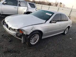 2001 BMW 5 Series 525iA with VIN WBADT43451GF58319, listed as a Copart auction lot 88724465 with 0 mi miles and Salvage Title. Bid and sale history available at carsss.com. Image 1.