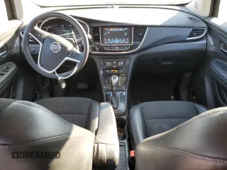 2017 Buick Encore Sport Touring с VIN KL4CJ1SB7HB067302, выставлен на аукционе Copart как лот 47891315 с пробегом 111 157 миль миль и Списание • Salvage title. История ставок и продаж доступна на DreamBid. Изображение 8.