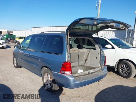 2007 Ford Freestar SEL z VIN 2FMZA522X7BA34970, wystawiony jako IAAI lot #40849269 z przebiegiem 261 928 mil mil oraz . Historia ofert i sprzedaży dostępna na DreamBid. Obrazek 3.