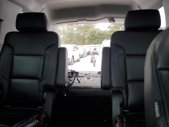 2017 GMC Yukon SLT with VIN 1GKS2BKC2HR406007, listed as a Copart auction lot 71702084 with 66,828 mi miles and Salvage Title. Bid and sale history available at carsss.com. Image 10.