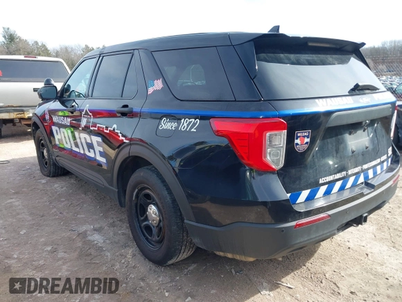 2020 Ford Police Interceptor Utility z VIN 1FM5K8AB2LGC51317, wystawiony jako IAAI lot #41755681 z przebiegiem 102 945 mil mil oraz . Historia ofert i sprzedaży dostępna na DreamBid. Obrazek 3.