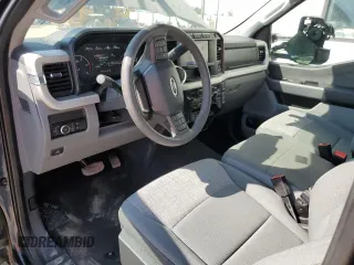 2024 Ford F-350 XL z VIN 1FTRF3DT6REC48328, wystawiony jako Copart lot #65439455 z przebiegiem 19 447 mil mil oraz Szkoda całkowita • Salvage title. Historia ofert i sprzedaży dostępna na DreamBid. Obrazek 8.