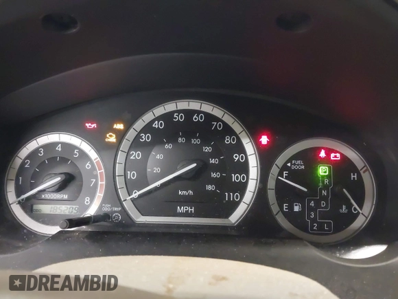 2005 Toyota Sienna XLE with VIN 5TDBA22C85S047371, listed as a IAAI auction lot 41591534 with 185,209 mi miles and . Bid and sale history available at DreamBid. Image 7.