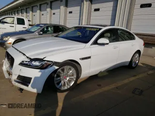 2016 Jaguar XF 35t Premium with VIN SAJBJ4BV9GCY16849, listed as a Copart auction lot 59809983 with 58,447 mi miles. Bid and sale history available at carsss.com. Image 1.