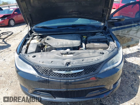 2015 Chrysler 200 S with VIN 1C3CCCBBXFN721897, listed as a IAAI auction lot 41971777 with 115,330 mi miles. Bid and sale history available at carsss.com. Image 10.