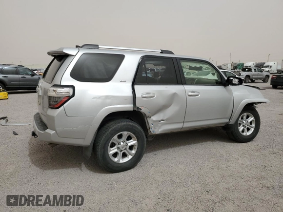 2021 Toyota 4Runner SR5 with VIN JTEEU5JR7M5238789, listed as a Copart auction lot 56677715 with 105,390 mi miles and Salvage title. Bid and sale history available at DreamBid. Image 3.