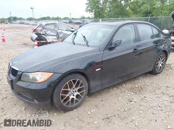 2008 BMW 3 Series 328xi с VIN WBAVC93588K042292, выставлен на аукционе IAAI как лот 42565917 с пробегом 179 188 миль миль и . История ставок и продаж доступна на DreamBid. Изображение 2.