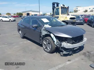 2018 Honda Clarity Plug-In Hybrid with VIN JHMZC5F14JC024103, listed as a IAAI auction lot 41811905 with 84,522 mi miles. Bid and sale history available at carsss.com. Image 1.