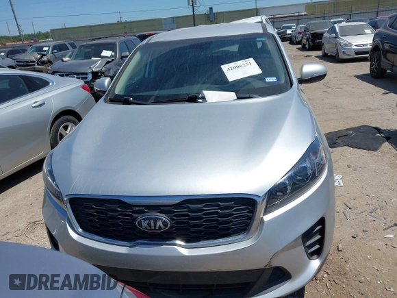 2020 Kia Sorento S z VIN 5XYPG4A58LG669899, wystawiony jako IAAI lot #42006231 z przebiegiem 58 268 mil mil oraz . Historia ofert i sprzedaży dostępna na DreamBid. Obrazek 12.