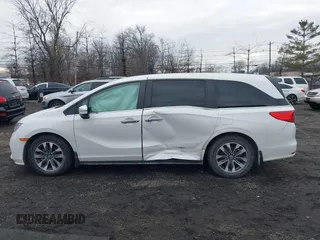 2023 Honda Odyssey EX-L with VIN 5FNRL6H64PB057372, listed as a IAAI auction lot 41306641 with 133,803 mi miles. Bid and sale history available at carsss.com. Image 14.
