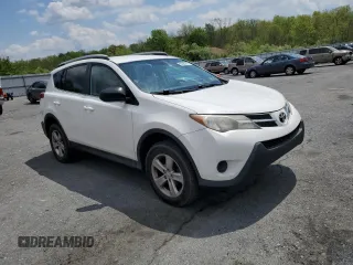 2015 Toyota RAV4 LE with VIN 2T3BFREV0FW275887, listed as a Copart auction lot 55562645 with 153,899 mi miles and Salvage Title. Bid and sale history available at DreamBid. Image 4.