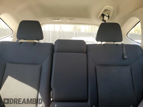 2015 Honda CR-V LX with VIN 2HKRM4H32FH621981, listed as a Copart auction lot 52135925 with 38,562 mi miles and Salvage Title. Bid and sale history available at DreamBid. Image 10.