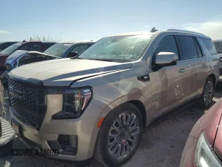2023 GMC Yukon Denali Ultimate with VIN 1GKS2EKL5PR340438, listed as a Copart auction lot 74563984 with 8,747 mi miles and Salvage Title. Bid and sale history available at carsss.com. Image 1.