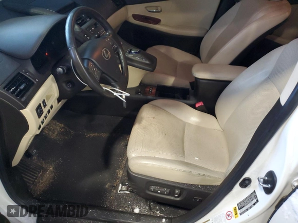 2010 Lexus HS 250h z VIN JTHBB1BA5A2023650, wystawiony jako Copart lot #87910785 z przebiegiem 260 834 mil mil oraz Szkoda całkowita • Salvage title. Historia ofert i sprzedaży dostępna na DreamBid. Obrazek 7.