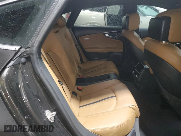 2015 Audi S7 z VIN WAUW2AFC7FN042976, wystawiony jako Copart lot #81947784 z przebiegiem 48 238 mil mil oraz Szkoda całkowita • Salvage title. Historia ofert i sprzedaży dostępna na DreamBid. Obrazek 10.
