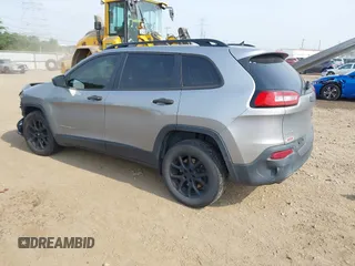 2015 Jeep Cherokee Sport с VIN 1C4PJMAB6FW662609, выставлен на аукционе IAAI как лот 42501537 с пробегом 182 800 миль миль и . История ставок и продаж доступна на DreamBid. Изображение 3.