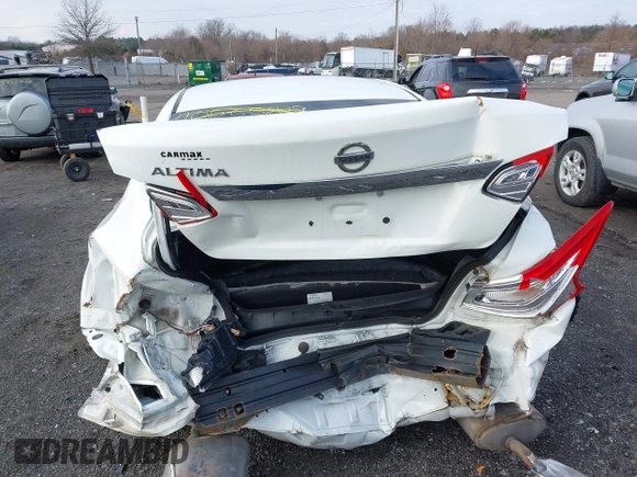 2017 Nissan Altima SV with VIN 1N4AL3AP3HC275595, listed as a IAAI auction lot 41514122 with 109,909 mi miles and . Bid and sale history available at DreamBid. Image 6.