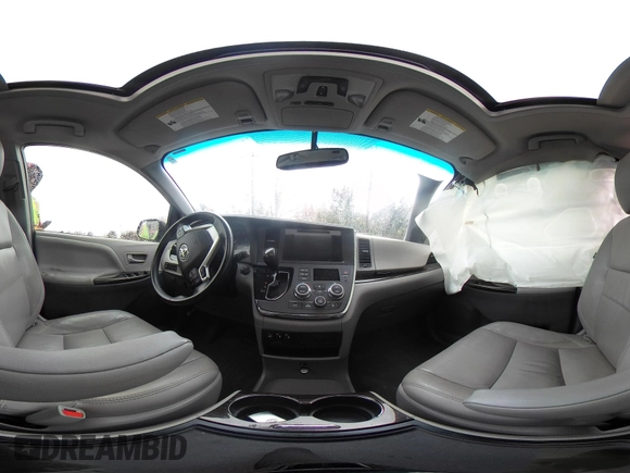 2017 Toyota Sienna XLE Auto Access Seat with VIN 5TDYZ3DCXHS888196, listed as a IAAI auction lot 41730418 with 131,201 mi miles. Bid and sale history available at carsss.com. Image 18.