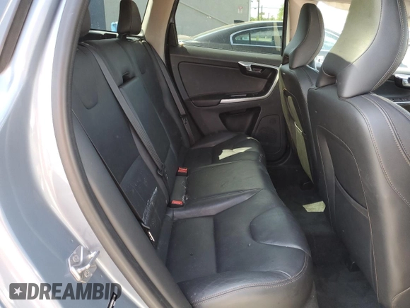 2017 Volvo XC60 Dynamic with VIN YV440MRR8H2168850, listed as a Copart auction lot 61555725 with 71,467 mi miles and Salvage title. Bid and sale history available at DreamBid. Image 11.