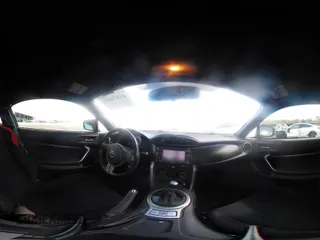 2013 Scion FR-S z VIN JF1ZNAA13D2733259, wystawiony jako IAAI lot #41876078 z przebiegiem 120 321 mil mil oraz . Historia ofert i sprzedaży dostępna na DreamBid. Obrazek 19.