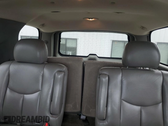 2005 Chevrolet Tahoe Z71 with VIN 1GNEC13T85R141076, listed as a Copart auction lot 54733415 with 310,992 mi miles and Salvage title. Bid and sale history available at DreamBid. Image 10.