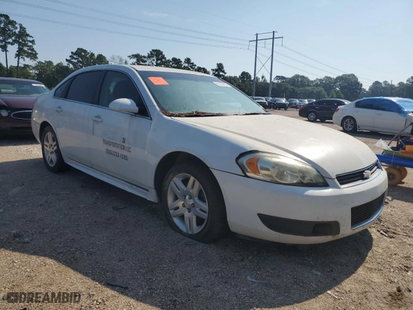 2013 Chevrolet Impala Police with VIN 2G1WD5E30D1119068, listed as a Copart auction lot 61218134 with 162,400 mi miles and Salvage Title. Bid and sale history available at carsss.com. Image 4.