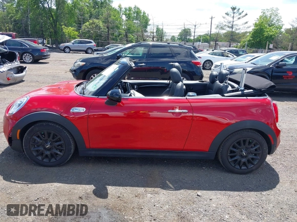 2017 MINI Convertible Cooper S with VIN WMWWG9C53H3C22950, listed as a IAAI auction lot 42297714 with 22,613 mi miles and . Bid and sale history available at DreamBid. Image 14.