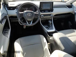 2021 Toyota RAV4 XLE Premium with VIN 2T3C1RFV4MC148429, listed as a Copart auction lot 58264395 with 26,799 mi miles and Salvage title. Bid and sale history available at DreamBid. Image 8.