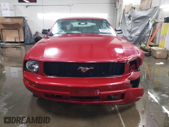 2009 Ford Mustang with VIN 1ZVHT84N095117282, listed as a Copart auction lot 88497085 with 170,890 mi miles and Salvage title. Bid and sale history available at DreamBid. Image 5.