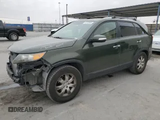 2013 Kia Sorento LX with VIN 5XYKT4A64DG331982, listed as a Copart auction lot 44783865 with 141,688 mi miles and Salvage Title. Bid and sale history available at carsss.com. Image 1.