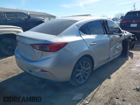 2018 Mazda 3 Touring z VIN 3MZBN1V36JM205904, wystawiony jako IAAI lot #41586707 z przebiegiem 145 401 mil mil oraz . Historia ofert i sprzedaży dostępna na DreamBid. Obrazek 4.