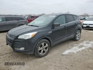 2016 Ford Escape SE with VIN 1FMCU0G72GUA27395, listed as a Copart auction lot 45669675 with 121,076 mi miles and Salvage Title. Bid and sale history available at carsss.com. Image 1.