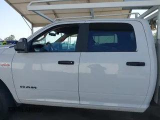 2020 Ram 2500 Tradesman with VIN 3C7WR4HJ2LG307824, listed as a IAAI auction lot 42555072 with 114,385 mi miles and . Bid and sale history available at DreamBid. Image 14.