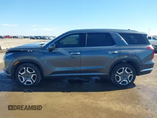 2024 Hyundai Palisade Limited z VIN KM8R54GE6RU762168, wystawiony jako IAAI lot #41636936 z przebiegiem 12 236 mil mil oraz . Historia ofert i sprzedaży dostępna na DreamBid. Obrazek 14.