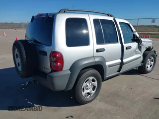 2006 Jeep Liberty Sport with VIN 1J4GL48K36W210904, listed as a IAAI auction lot 41260961 with 133,310 mi miles and . Bid and sale history available at carsss.com. Image 4.
