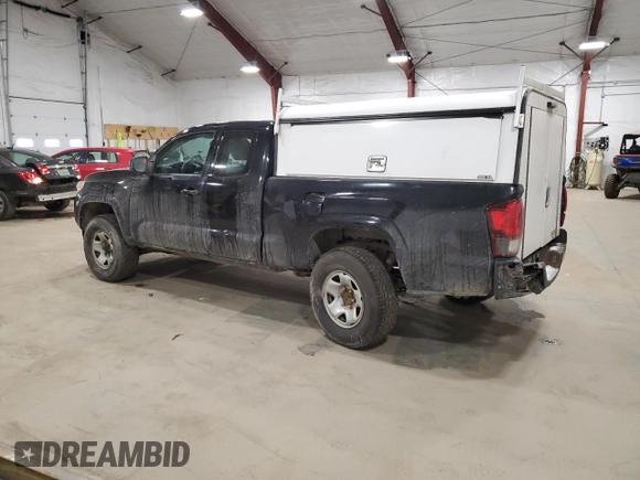 2018 Toyota Tacoma SR z VIN 5TFSX5EN3JX061440, wystawiony jako Copart lot #86986654 z przebiegiem 172 754 mil mil oraz Szkoda całkowita • Salvage title. Historia ofert i sprzedaży dostępna na DreamBid. Obrazek 2.
