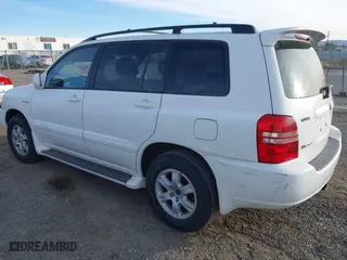 2003 Toyota Highlander with VIN JTEHF21A230107443, listed as a IAAI auction lot 41387325 with 157,345 mi miles. Bid and sale history available at carsss.com. Image 3.