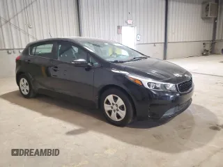 2017 Kia Forte LX with VIN KNAFK5A86H5672100, listed as a Copart auction lot 55101985 with 111,739 mi miles and Salvage Title. Bid and sale history available at carsss.com. Image 4.