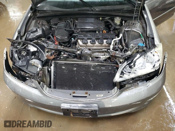 2005 Honda Civic LX with VIN 2HGES16585H511369, listed as a Copart auction lot 50573995 with 134,894 mi miles and Salvage Title. Bid and sale history available at DreamBid. Image 11.
