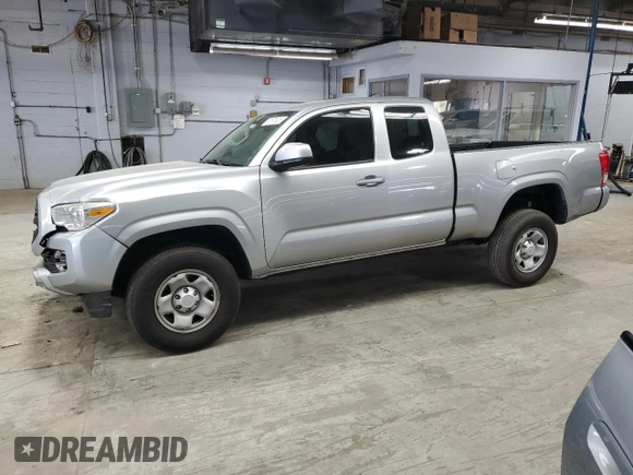 2017 Toyota Tacoma SR with VIN 5TFRX5GN8HX081852, listed as a Copart auction lot 58575005 with 113,520 mi miles and Salvage title. Bid and sale history available at DreamBid. Image 1.