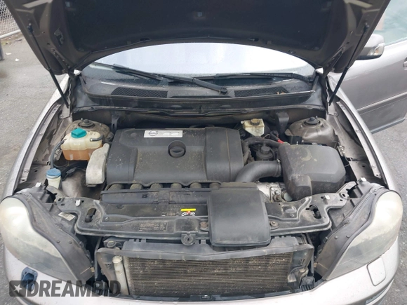 2011 Volvo XC90 I6 with VIN YV4952CY8B1576399, listed as a IAAI auction lot 42131387 with Not Provided miles and . Bid and sale history available at DreamBid. Image 10.