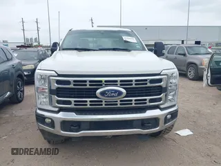 2024 Ford Super Duty F-250 SRW XL with VIN 1FT7W2BT3RED89605, listed as a IAAI auction lot 41890450 with 34,278 mi miles. Bid and sale history available at carsss.com. Image 12.